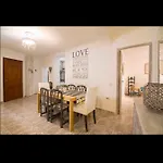بيت للعطل Casa Maltea ألتيا
